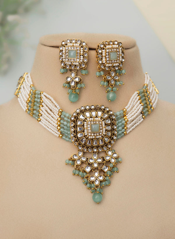 Praanshi Necklace set