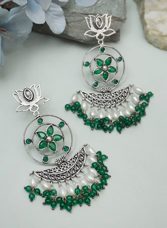 Akshviti Lotus Earring