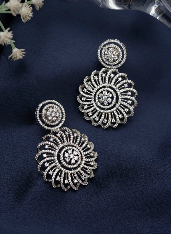 Netra ad earring