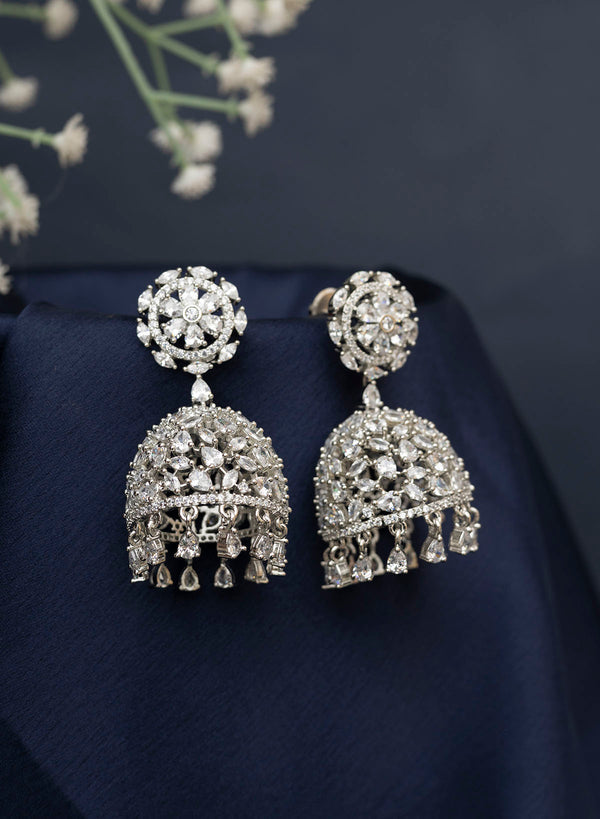 Lisa ad earring
