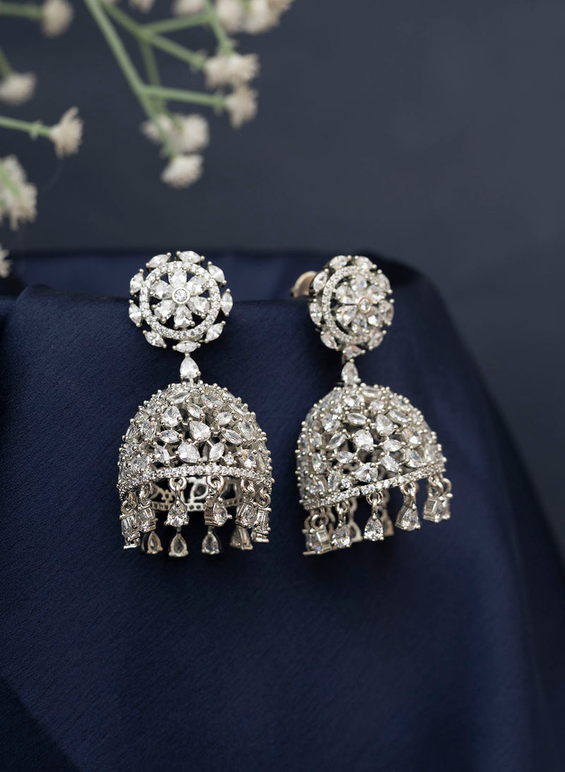 Lisa ad earring