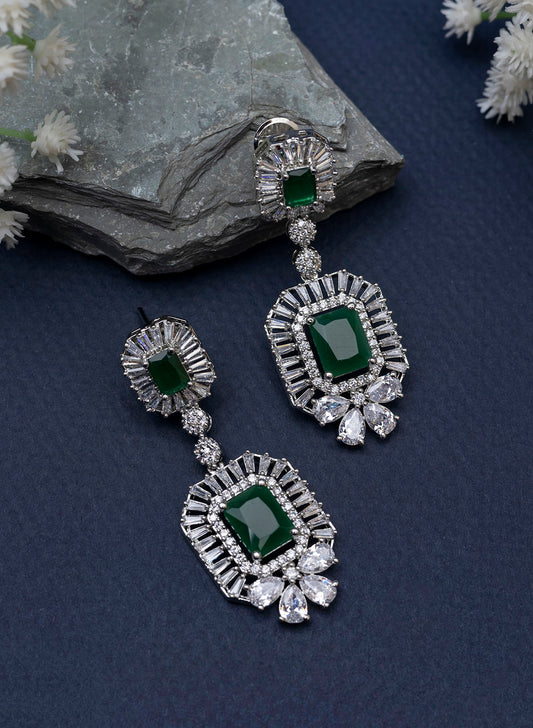 Viyushii Earrings