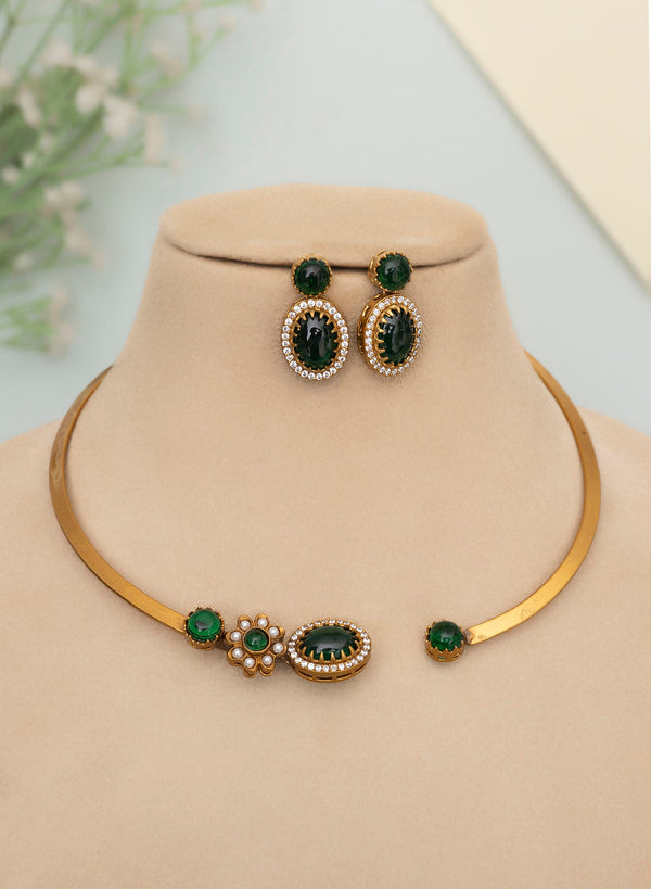 Anukrita Necklace set