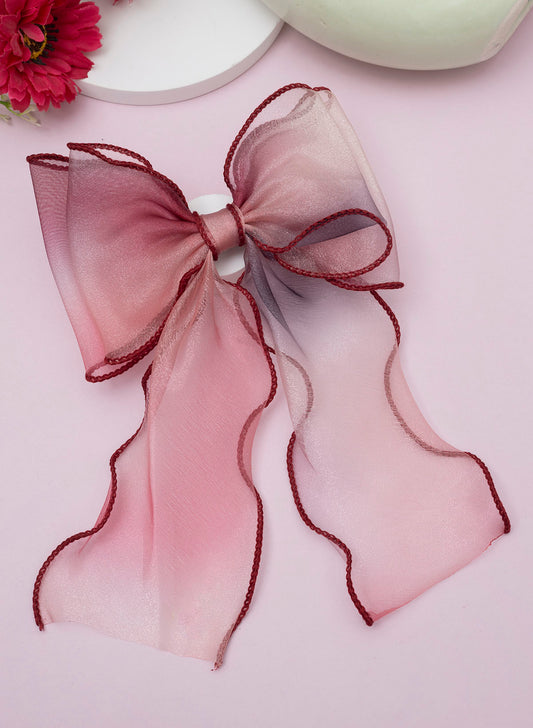 Roomy hair bow