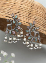 Divisha Earring