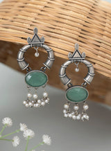 Nisha Earring