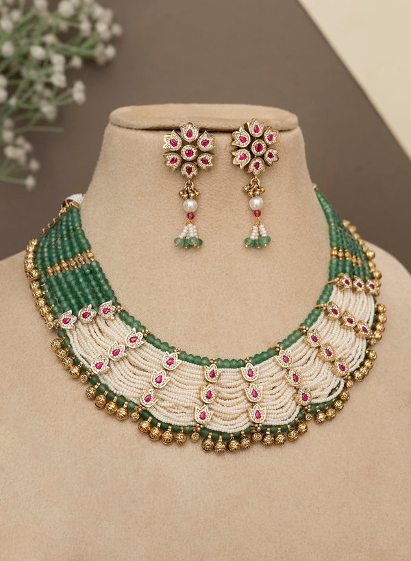 Nirupa necklace set