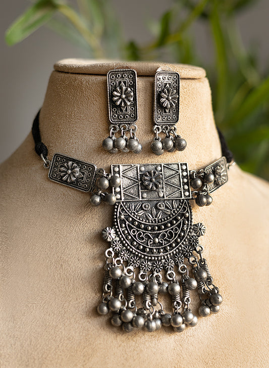 Dvija chokar set