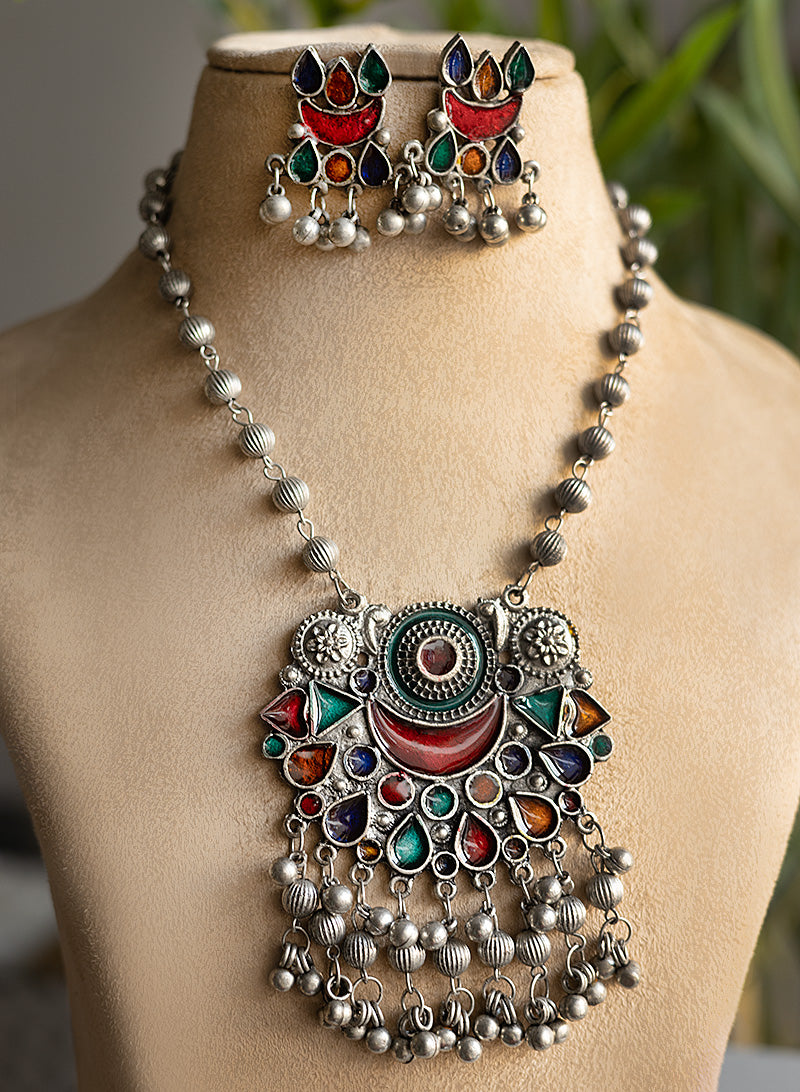 Inira Necklace set