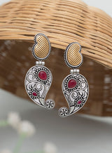 Eshitha Drop Earrings