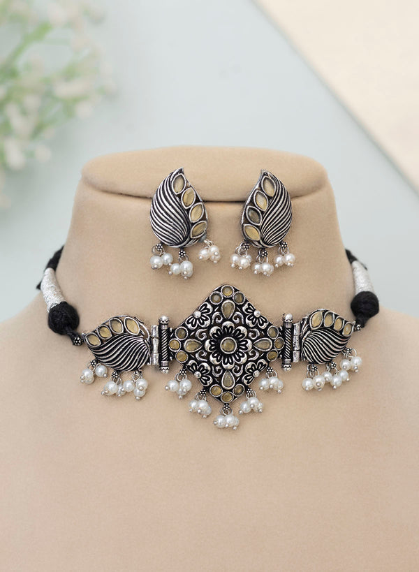 Vinisha Choker set