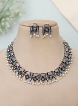 Pranvi Necklace set