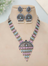 Sikisha Necklace set