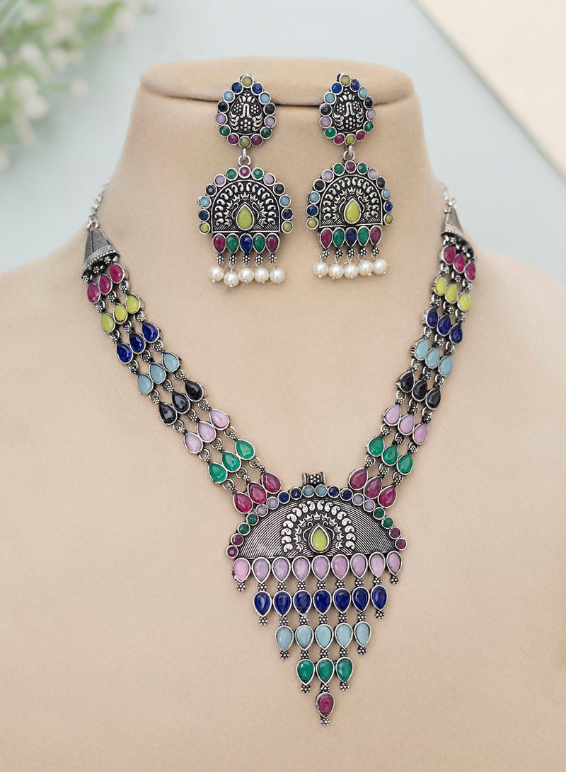 Sikisha Necklace set