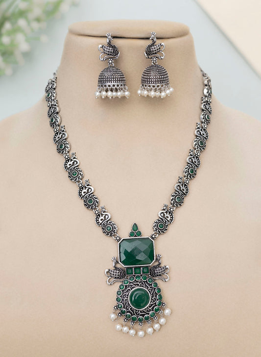 Aashya Stone Necklace set