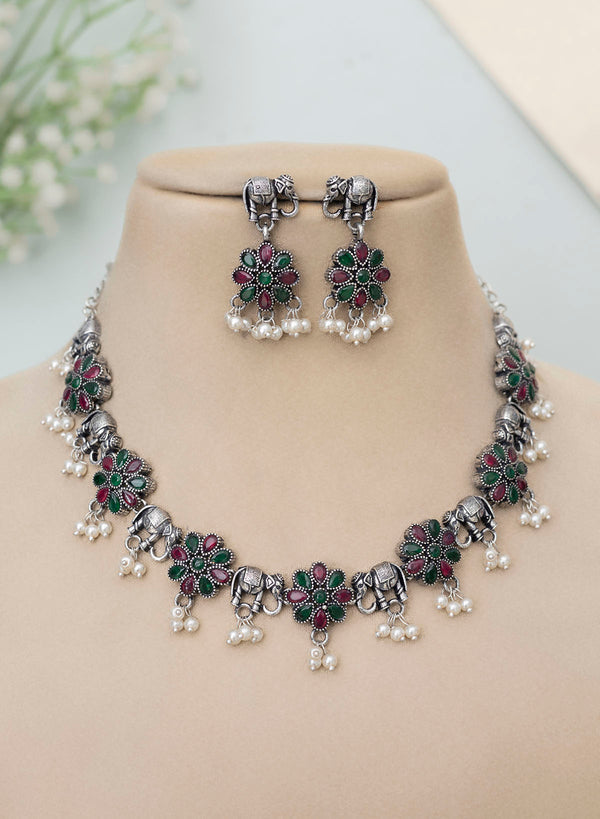 Dharika Necklace set