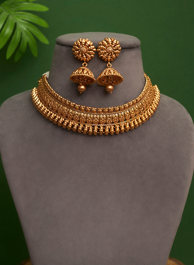 Madhumitha necklace set