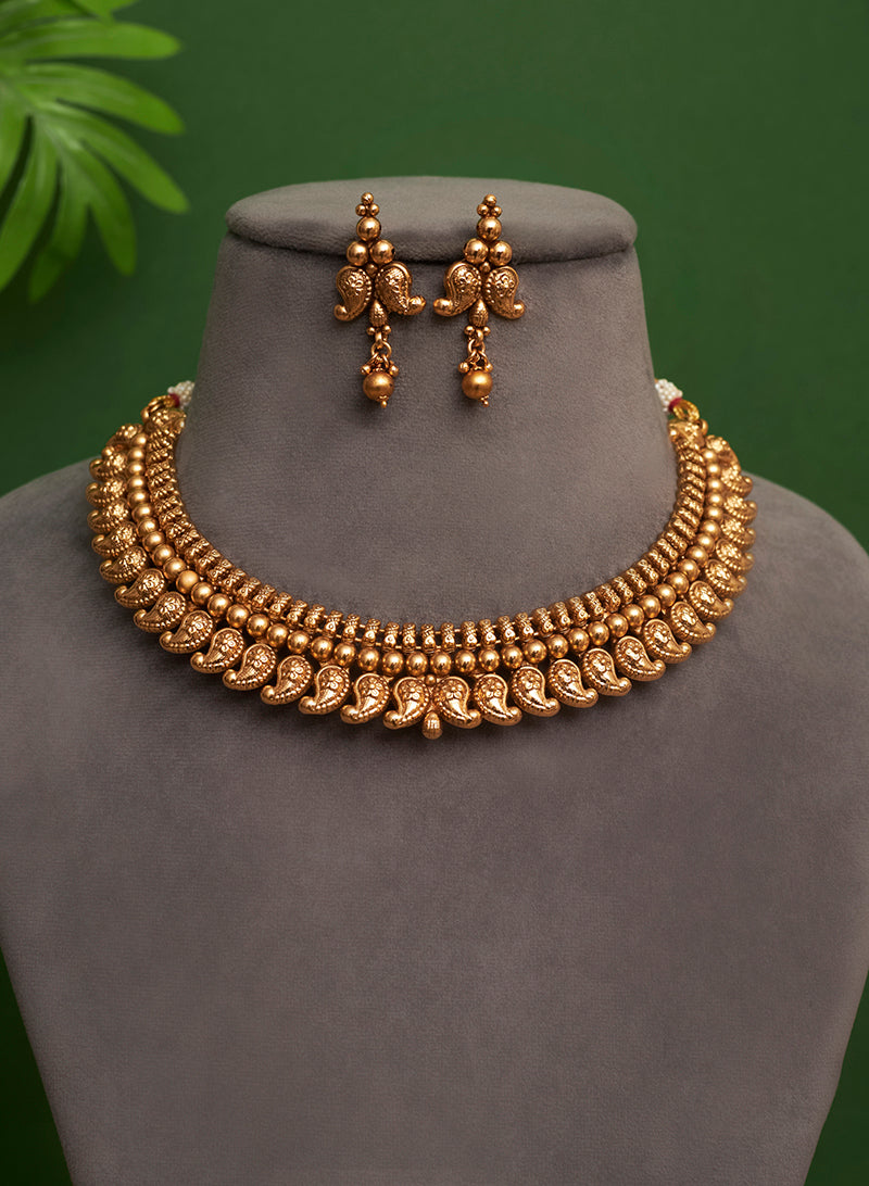 Jigyasa necklace set