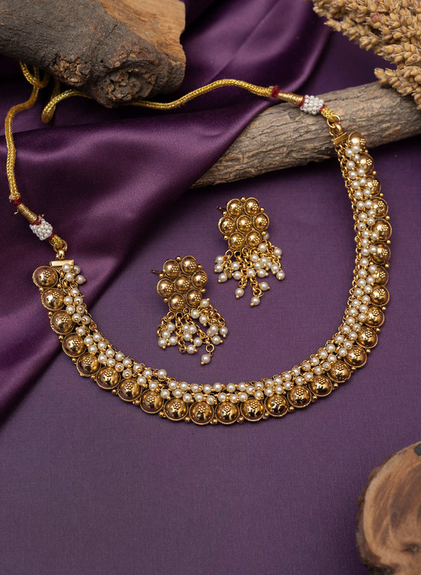 Shrivanya Golden Necklace set