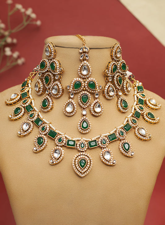 Tritiya necklace set