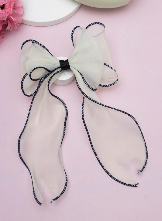 Genesis hair bow