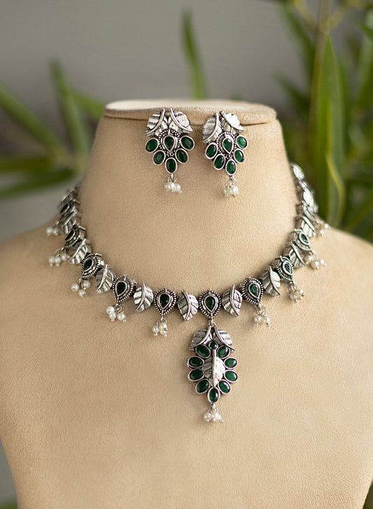 Abhasa necklace set
