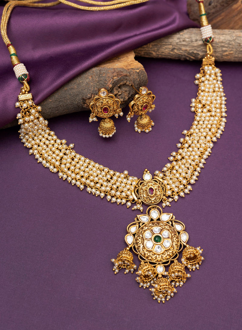 Samanvika Golden Necklace set