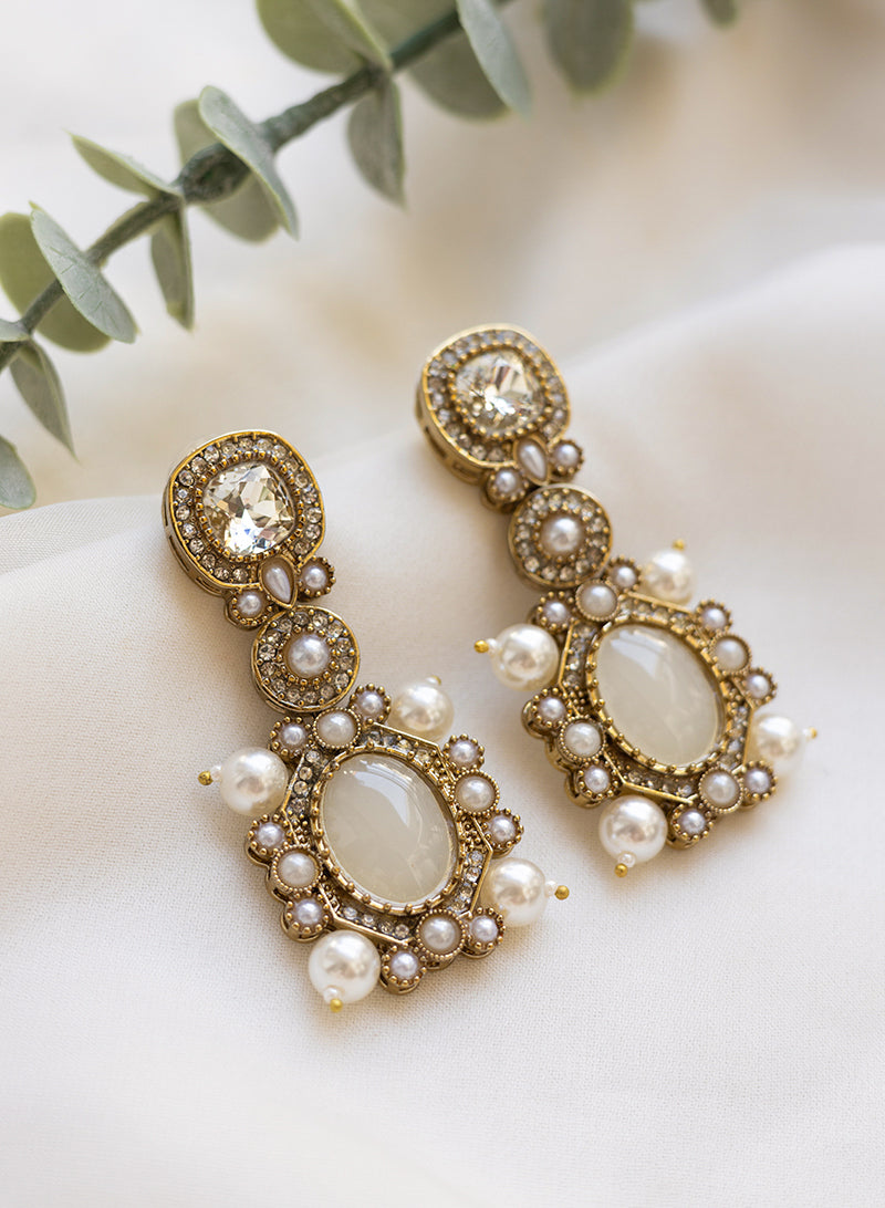 Reeti Earring