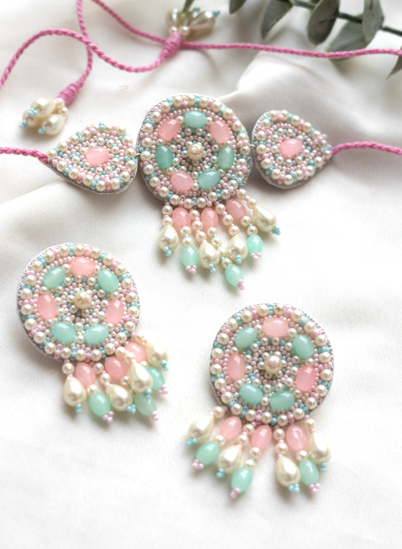 HADIYA MINT PINK HANDMADE NECKLACE WITH EARRING