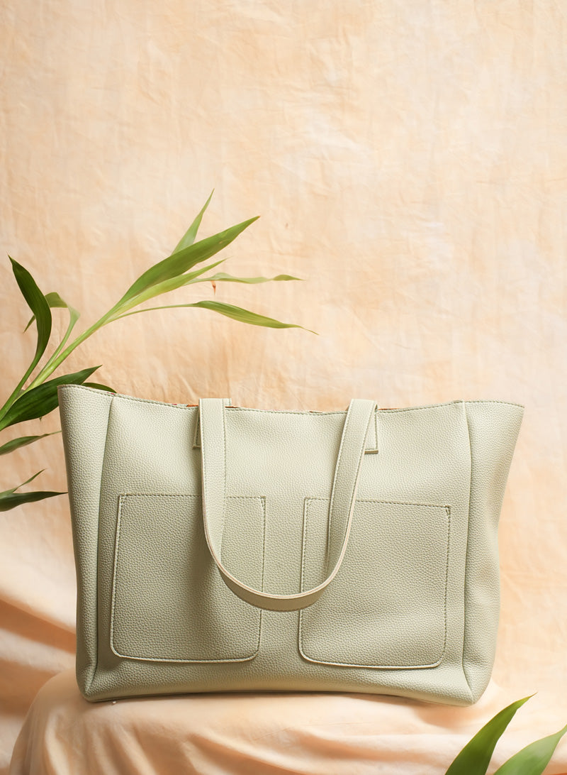 Mint gel Everyday tote bag