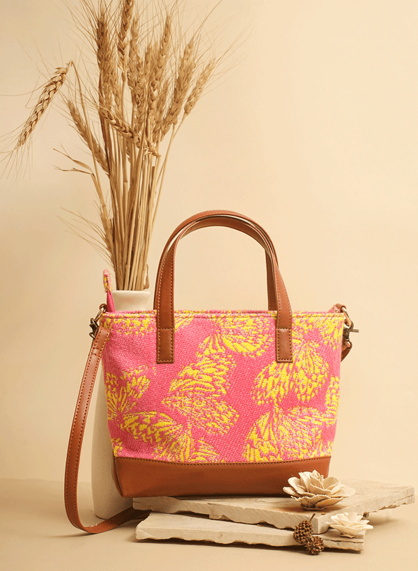 Lilly Laurel Sling Bag