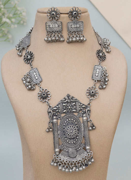 Artha Oxidised Necklace