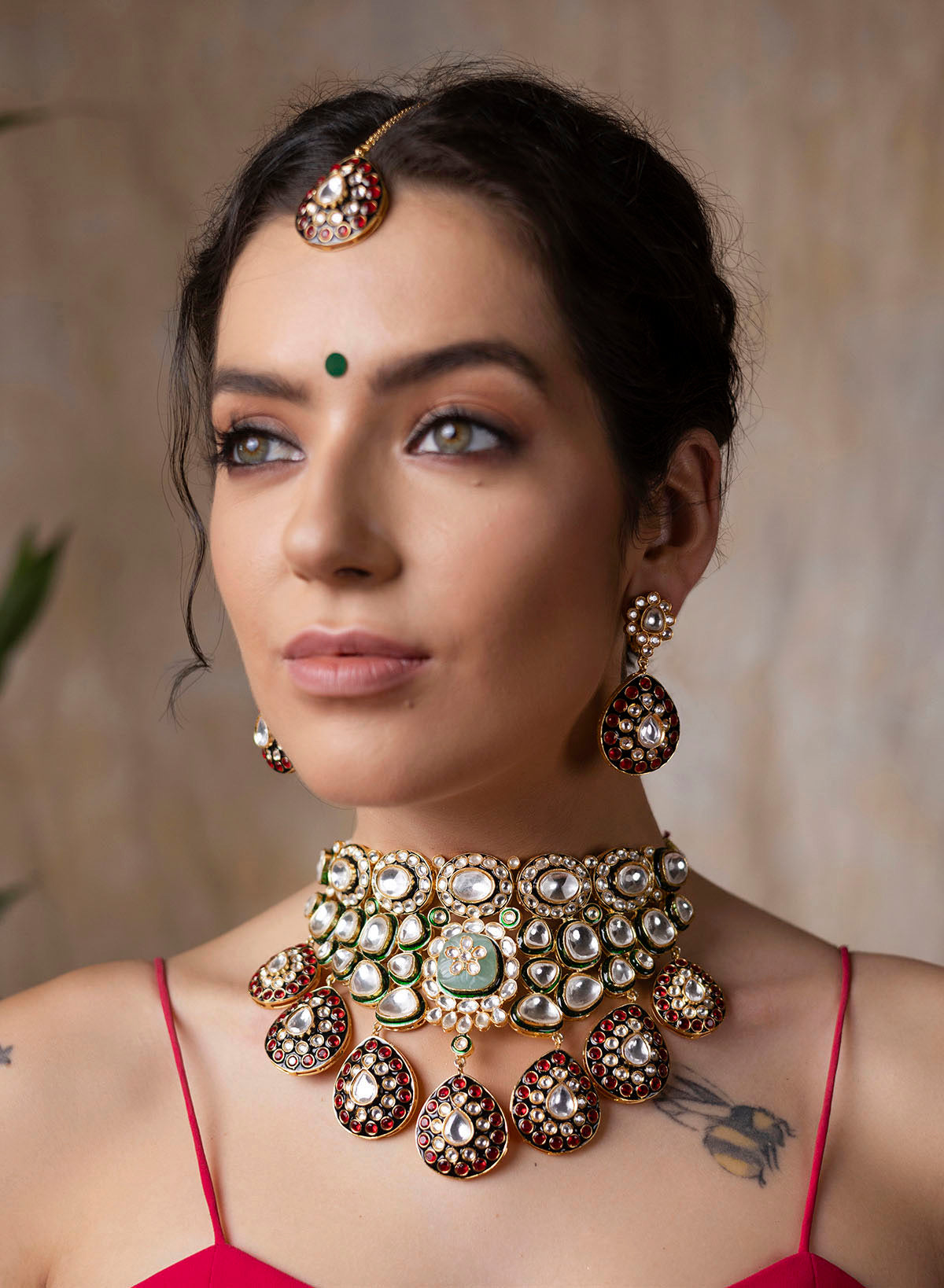 Sajni Kundan Necklace Set with Mangteeka – Phuljhadi