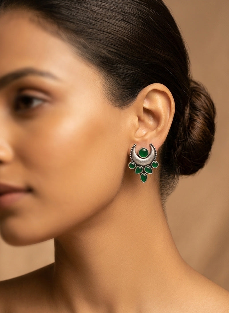 Naavya Studs