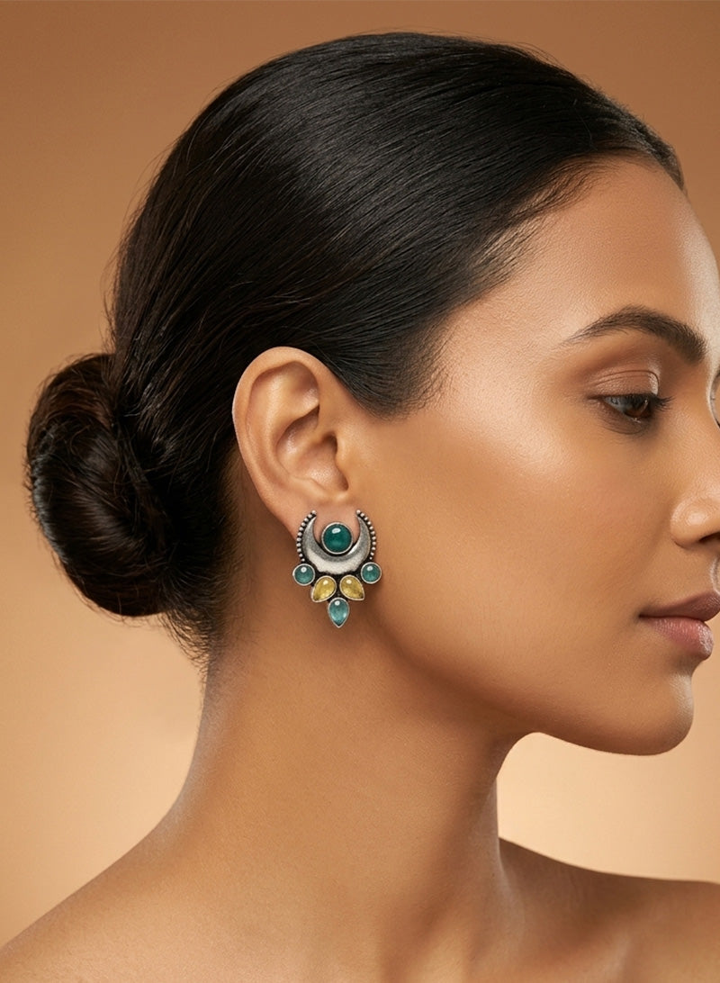 Naavya Studs