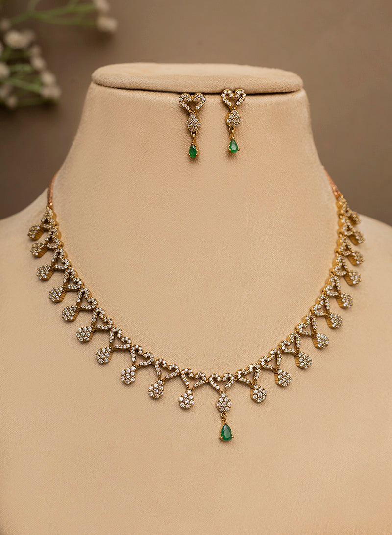 Calista Necklace Set