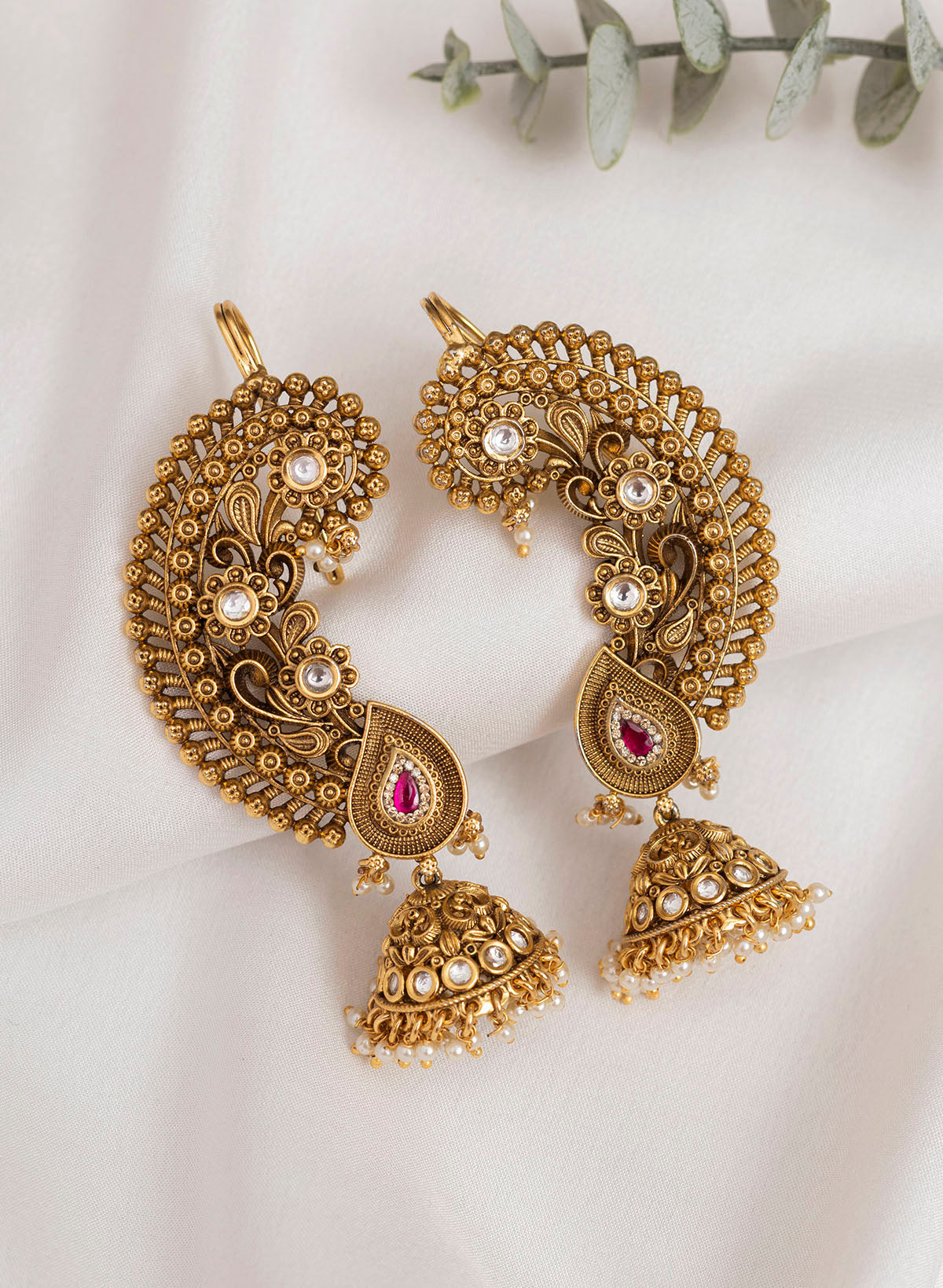 Dhanashree Earcuff