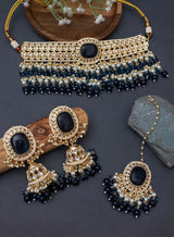 Swatisuta Kundan Necklace Set