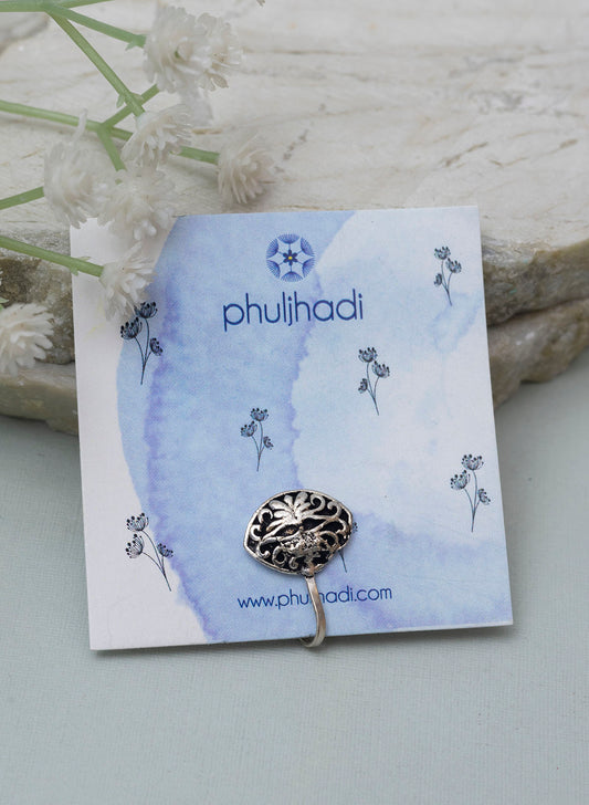 Vari Nose Pin