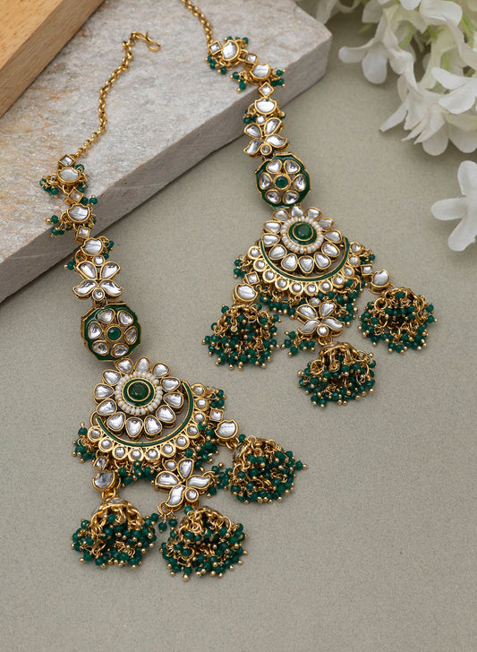Priti Kundan Earring