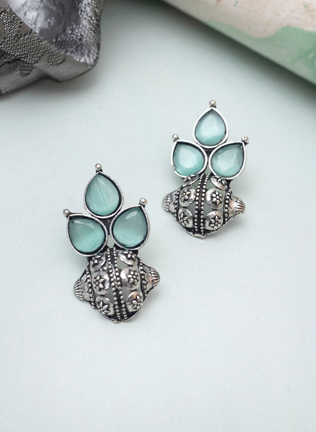 Kalash Silver oxidised earring