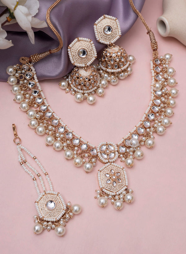Jayani Kundan necklace set