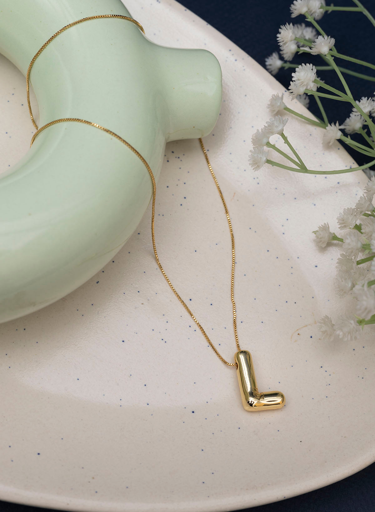 “L” Pendant Chain Necklace