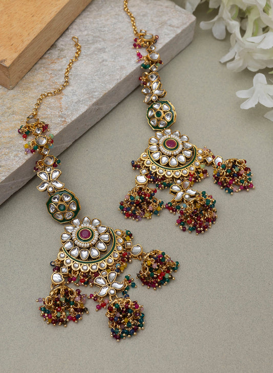 Priti Kundan Earring