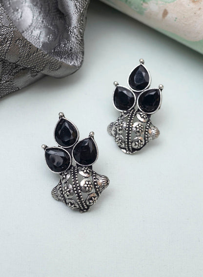 Kalash Silver oxidised earring