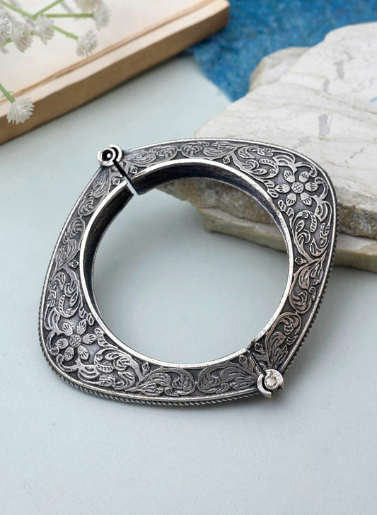 Shakun Silver Oxidised Bracelet