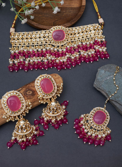 Swatisuta Kundan Necklace Set