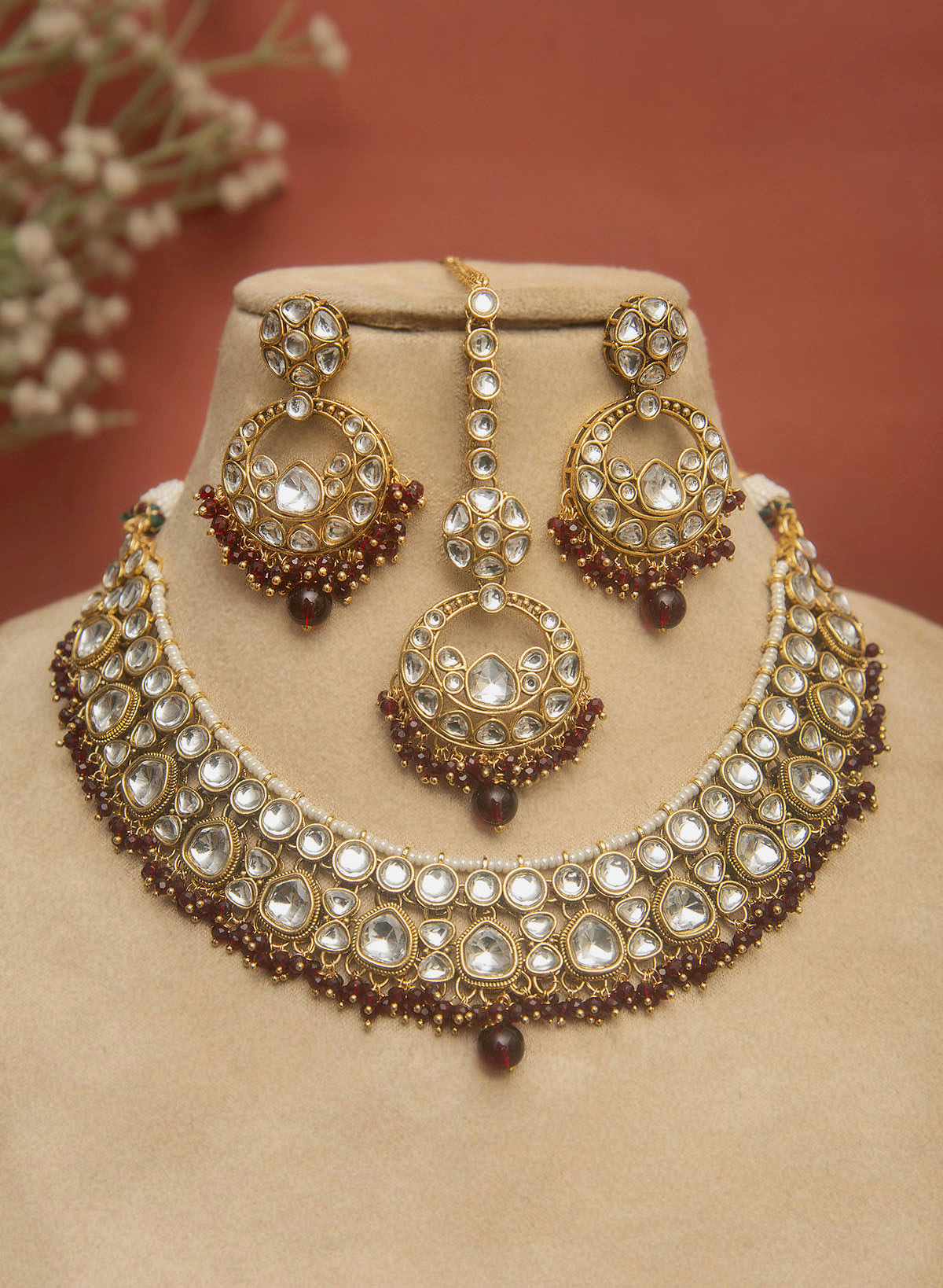 Kavini Necklace Set