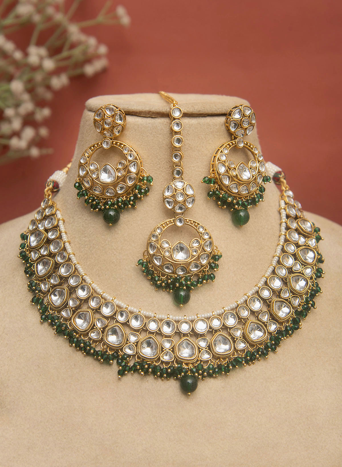 Kavini Necklace Set