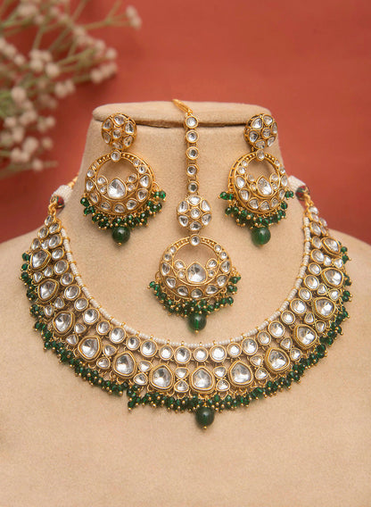 Kavini Necklace Set